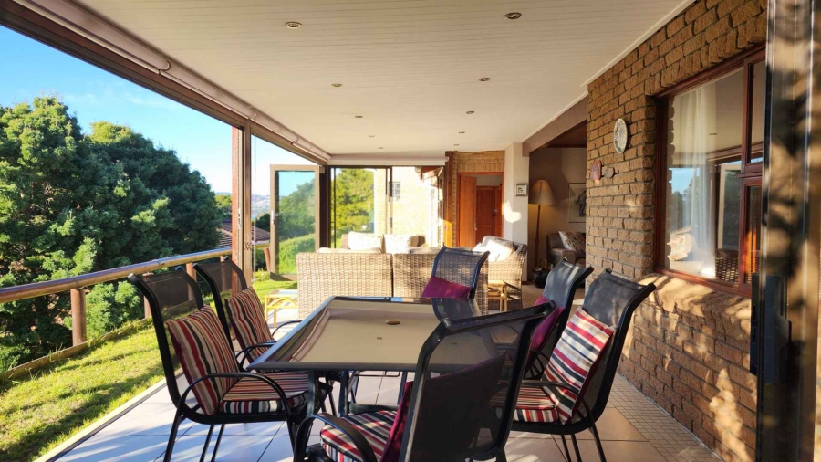 2 Bedroom Property for Sale in Brenton On Lake Western Cape